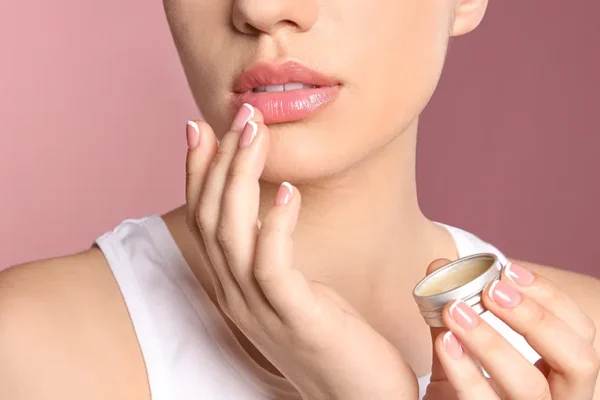 5 Masker Bibir Alami yang Bisa Kamu Coba di Rumah 5 Masker Bibir Alami yang Bisa Kamu Coba di Rumah